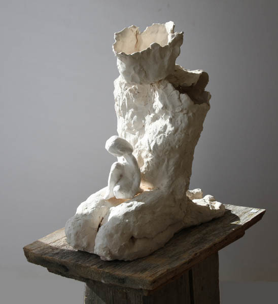 Lähellä mutta kaukana  <br>paperiposliini 2006 -12